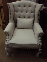 shop/avignon-wing-chair.html