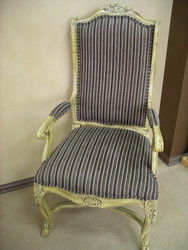 shop/dijon-chair.html